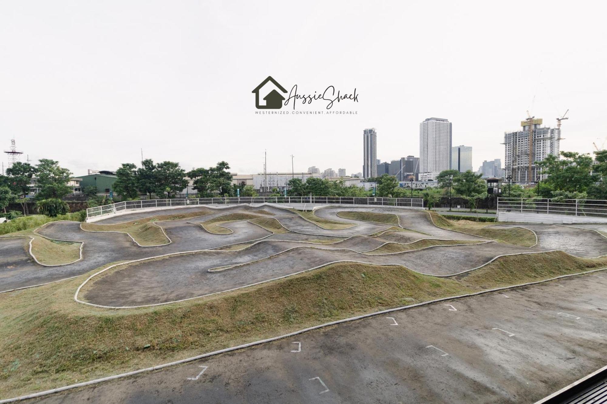 Aussie Shack - 2Br Modern Condo With Skyline View Manila Esterno foto