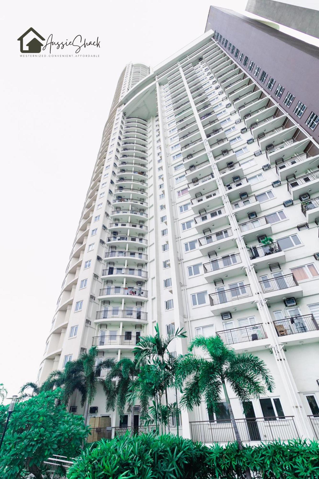 Aussie Shack - 2Br Modern Condo With Skyline View Manila Esterno foto