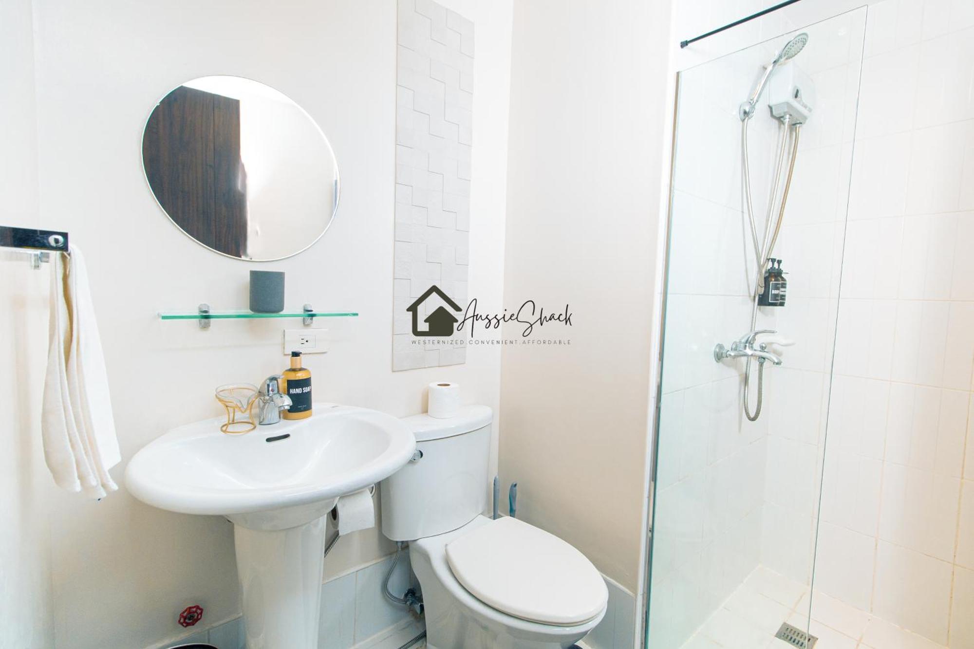 Aussie Shack - 2Br Modern Condo With Skyline View Manila Esterno foto